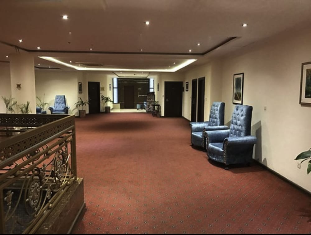 Hotel The Jeevens 30/32