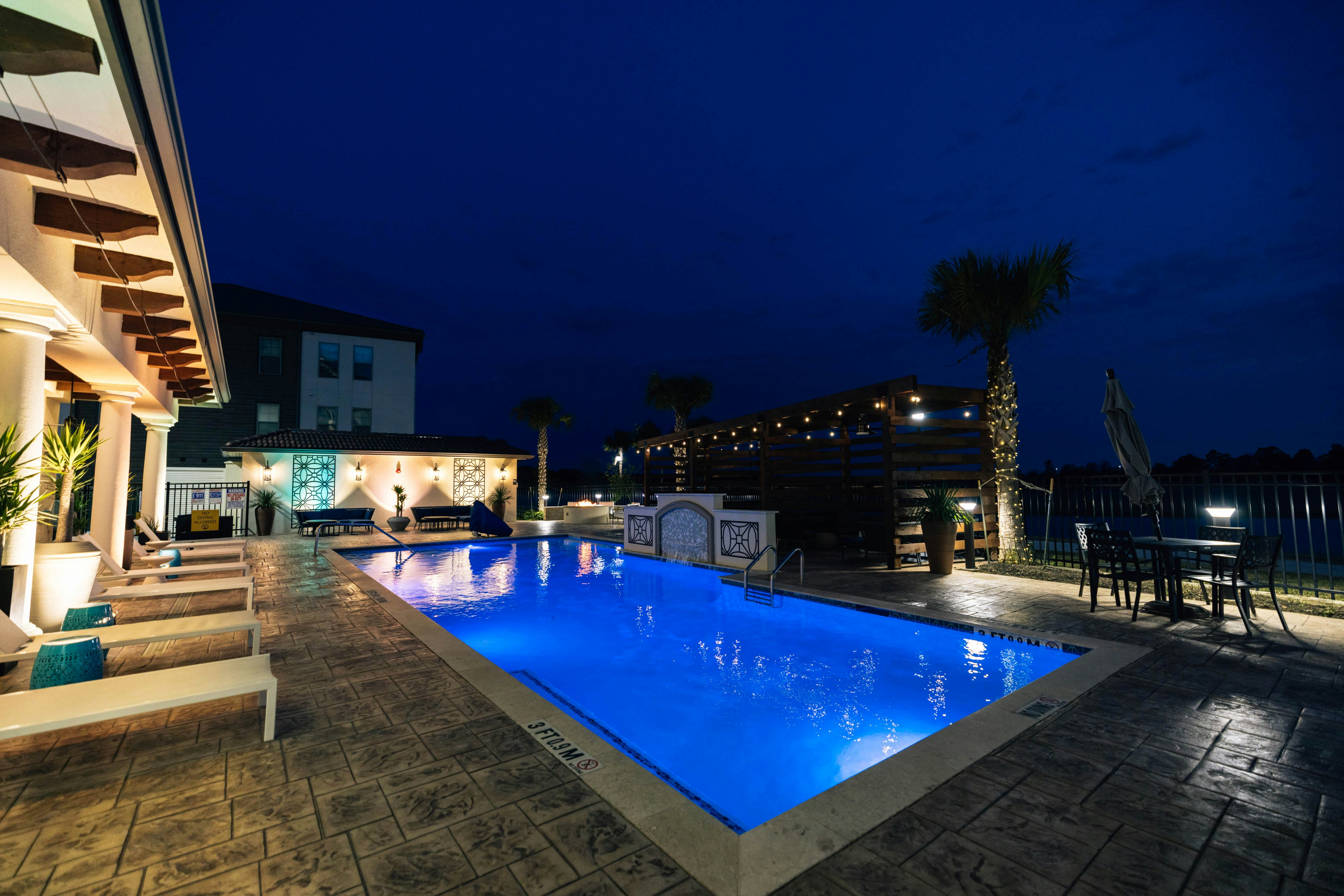 Hotel Indigo Spring - Woodlands Area 77/79