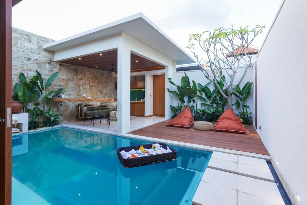Bali Vilaasee 21/36