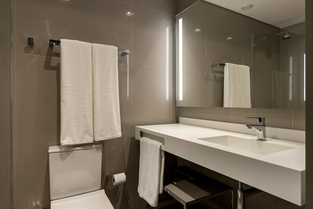 Superior, Twin Beds, Side Sea View، LK Design Hotel Florianopolis 8/9