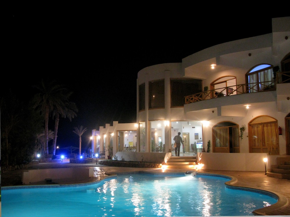 Red Sea Relax 31/37