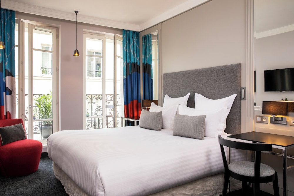 Connecting, 2 Double Beds