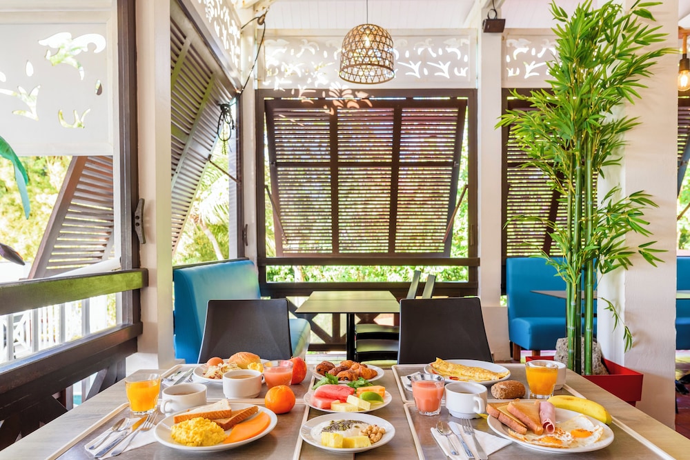 Pierre Vacances Sainte Anne Holiday Village 32/50