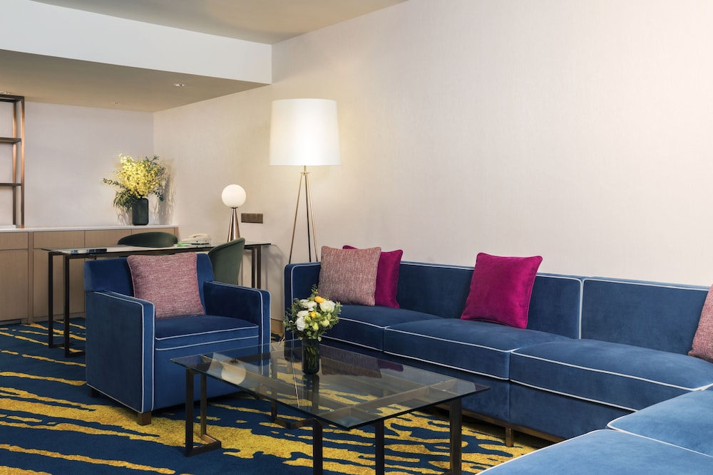 Holiday Inn Golden Mile Hong Kong 49/79