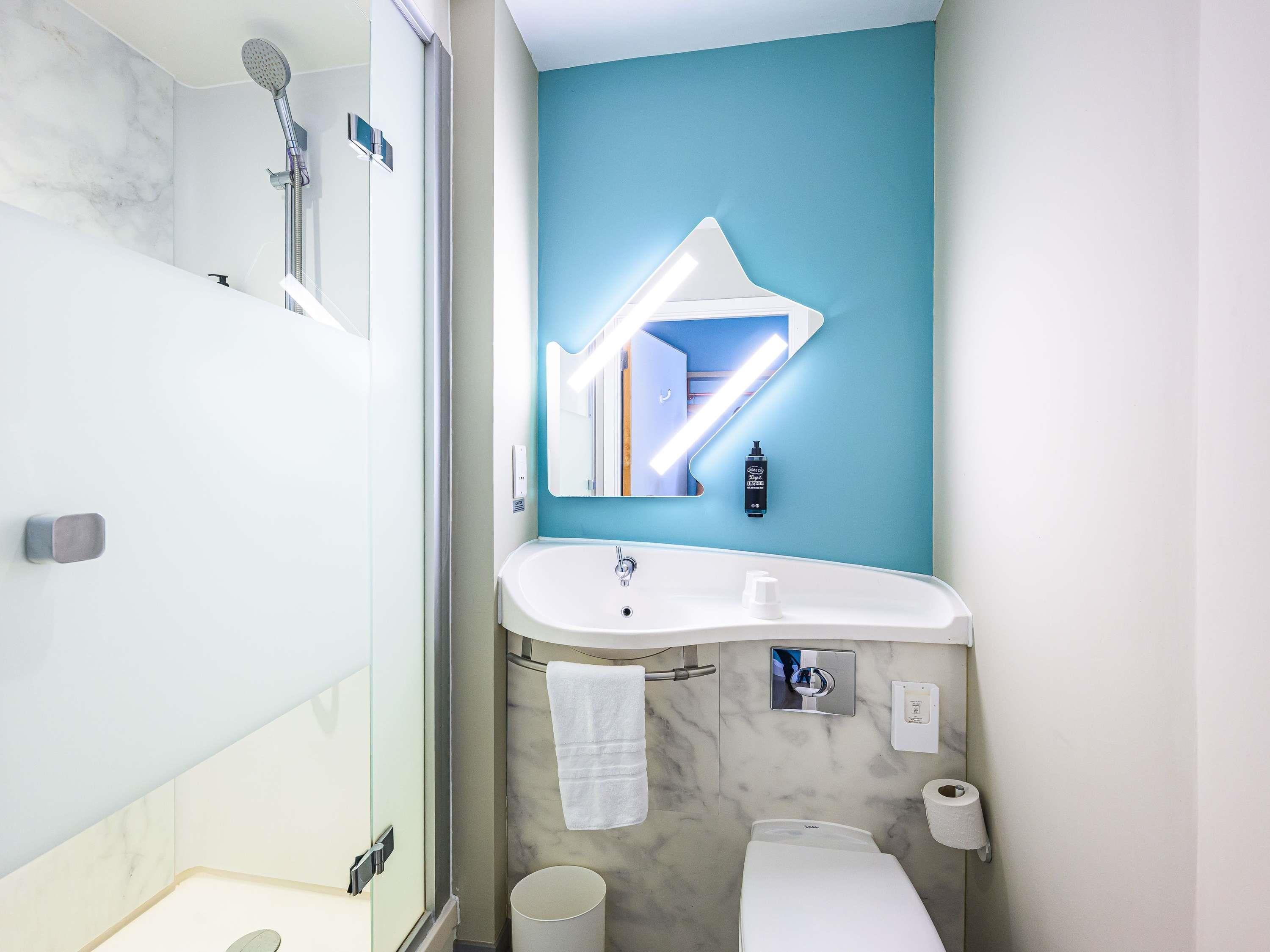 ROOM, TWIN BEDS, ACCESSIBLE