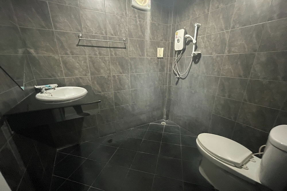 Phuket Airport Villa 79/80