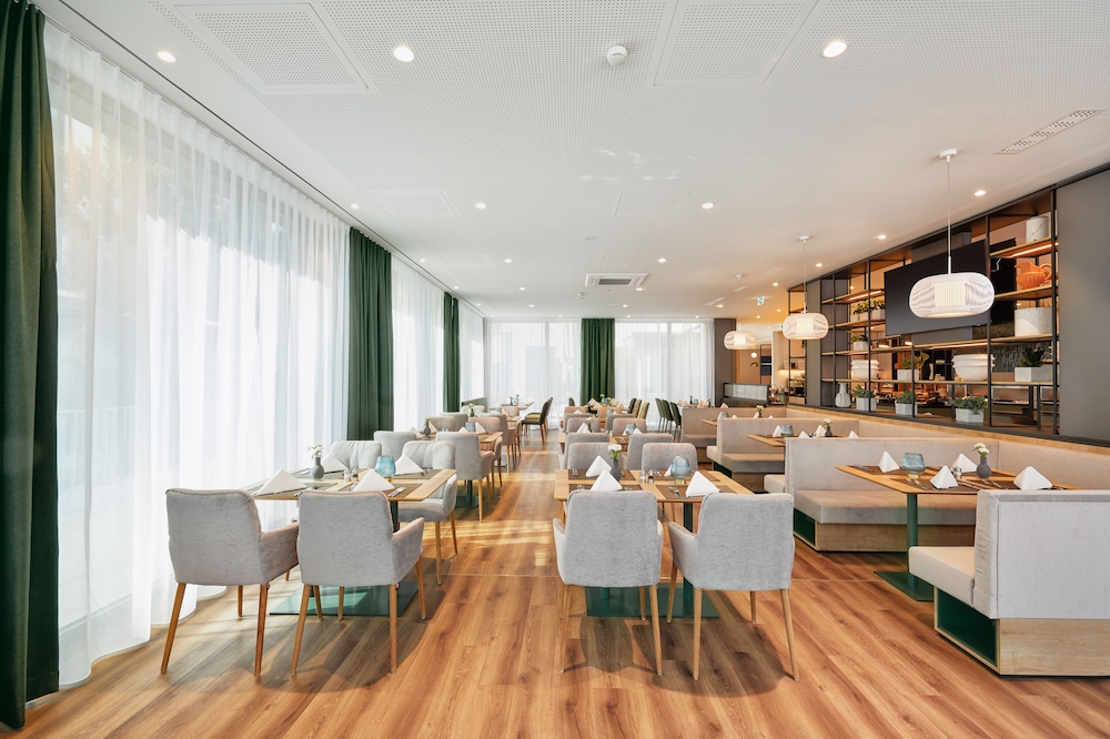 H+ Hotel Eschborn 32/43