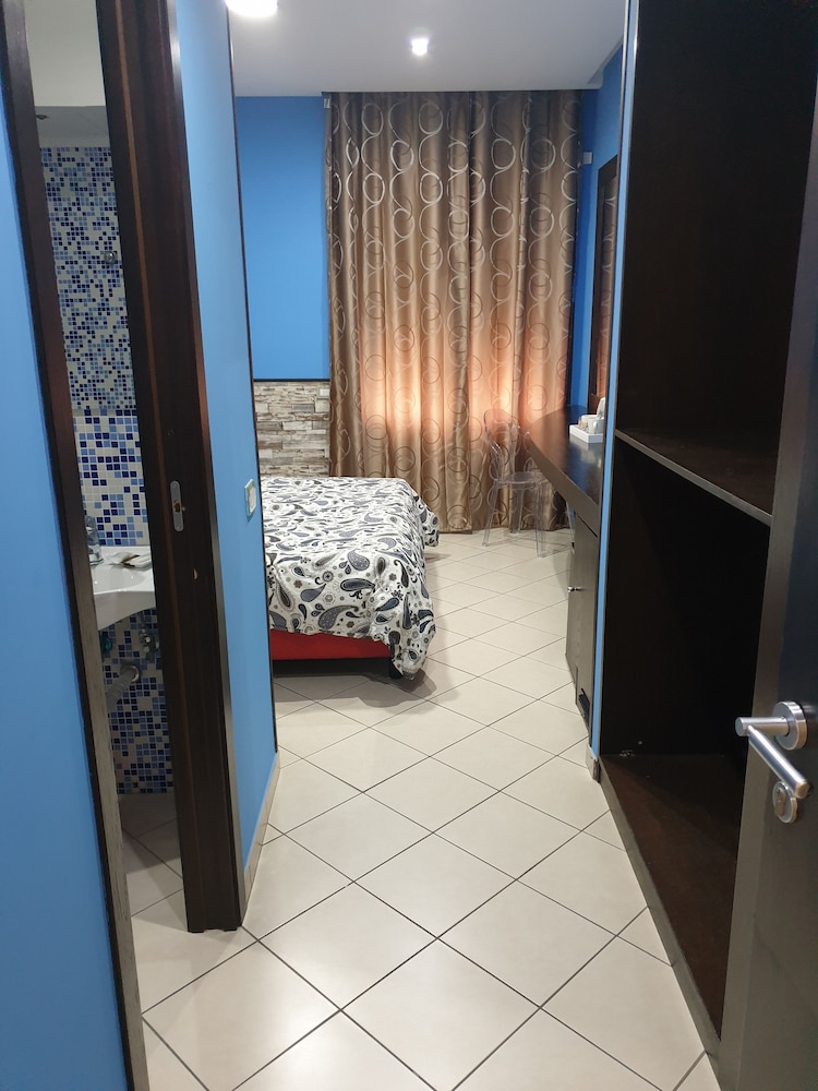 Sorrento Relais 40/57