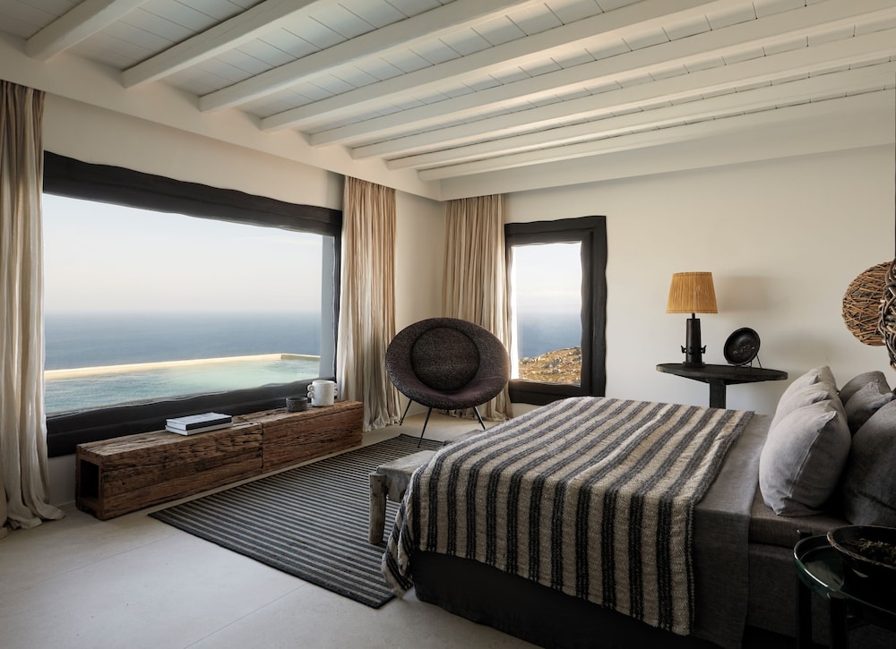 3 BEDROOMS, LUXURY, VILLA, SEA VIEW, PRIVATE POOL