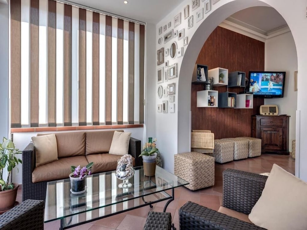 Hotel Azzurra 24/50