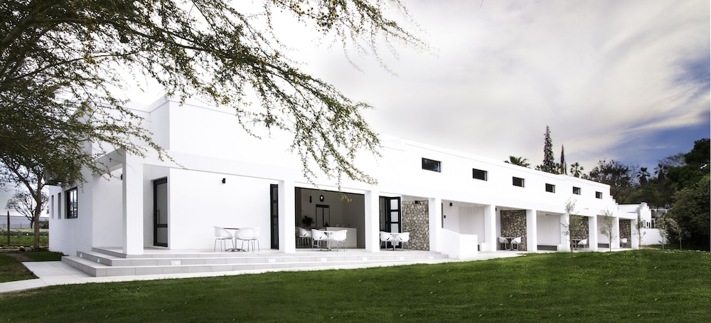 Karoo Retreat 35/43