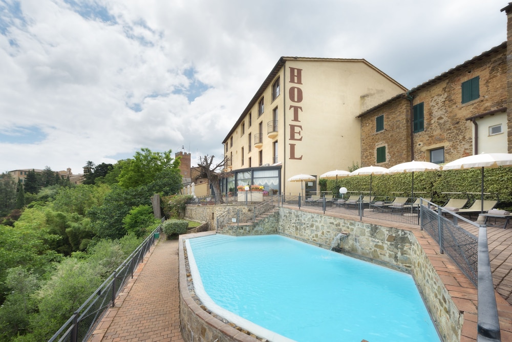 Hotel dei Capitani 4/65