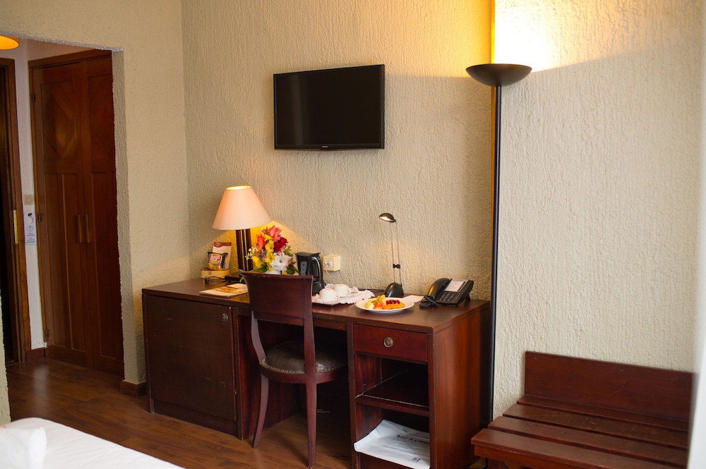 Hotel Colbert Spa Casino 64/75