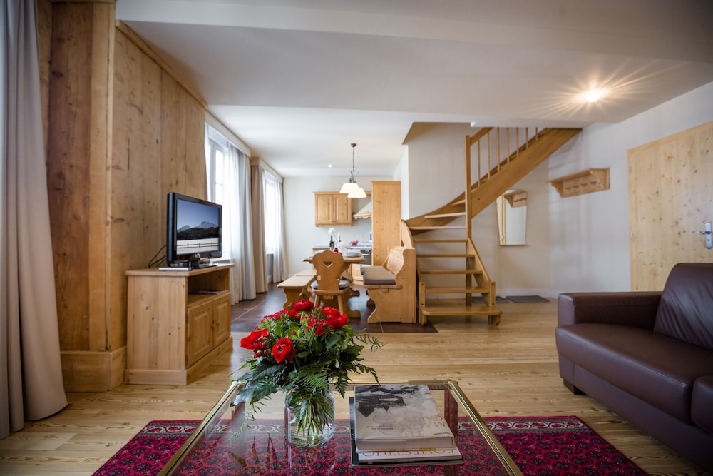 Hotel Bernina 1865 77/97