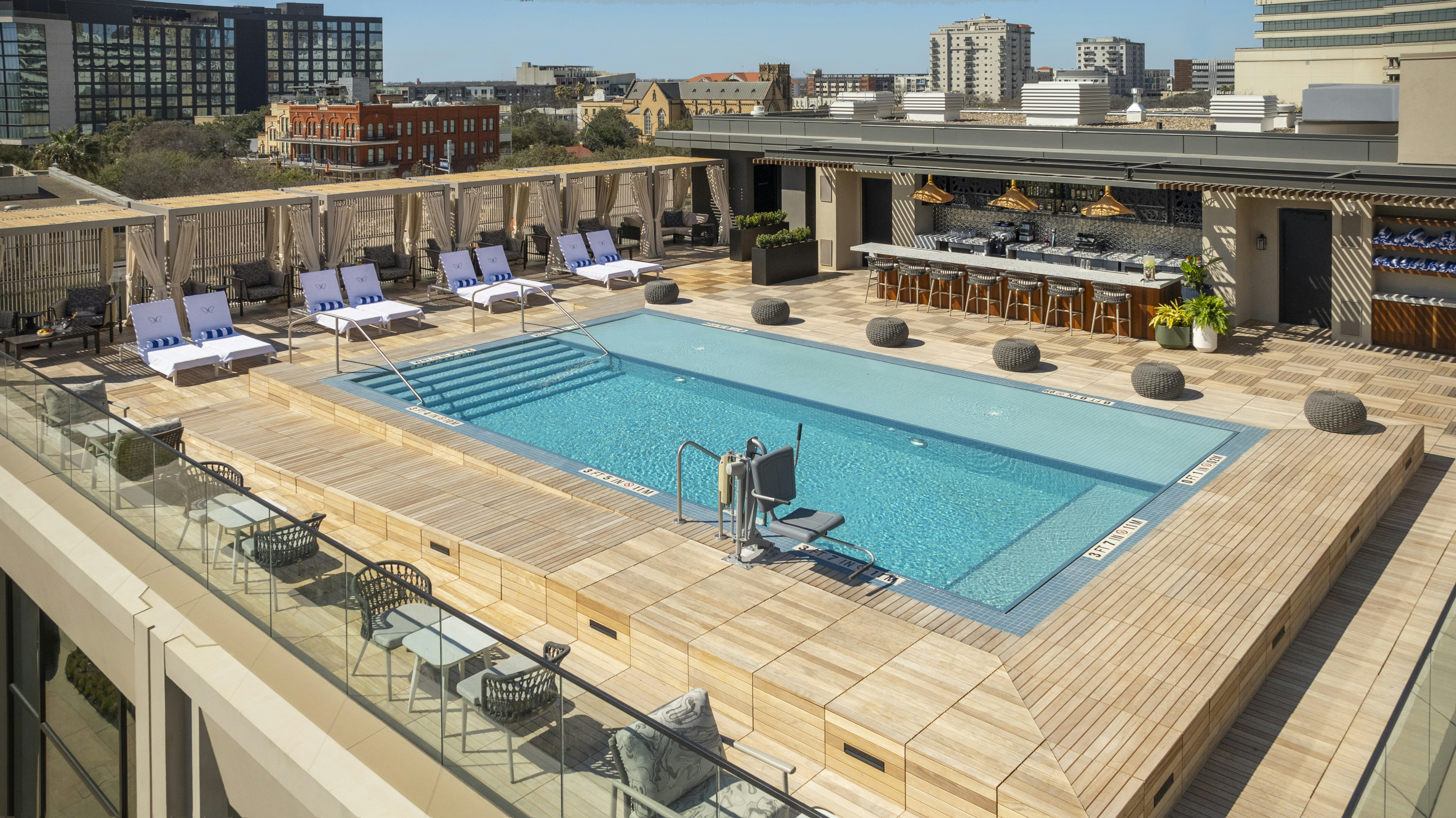 The Monarch San Antonio, Curio Collection By Hilton 15/50