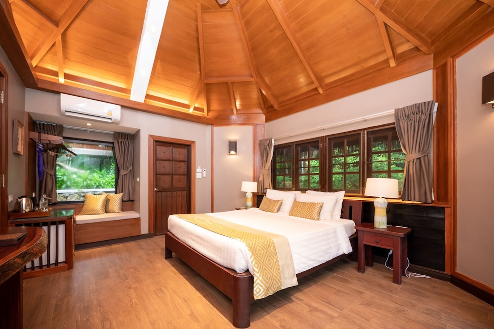 River Kwai Resotel 31/66