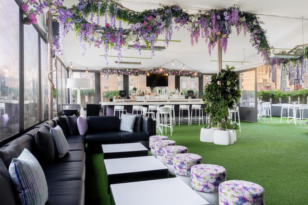 YOTEL New York Times Square, Select by Hilton 26/42