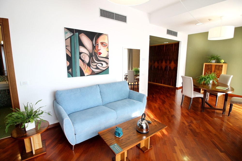 Regiohotel Manfredi 37/57