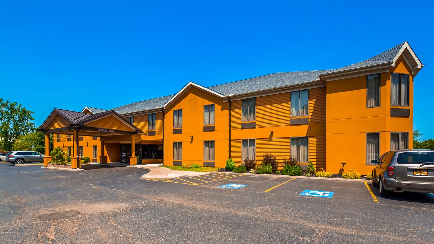 Best Western Dunkirk & Fredonia Inn 2/8