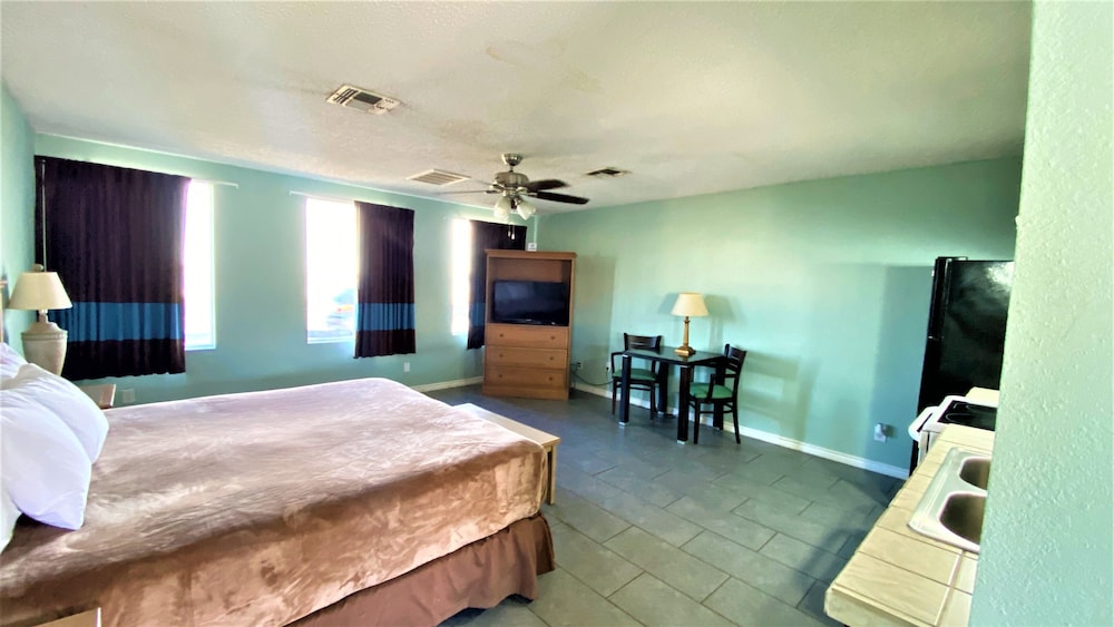 OYO Hotel Rockport- Bay View 41/54