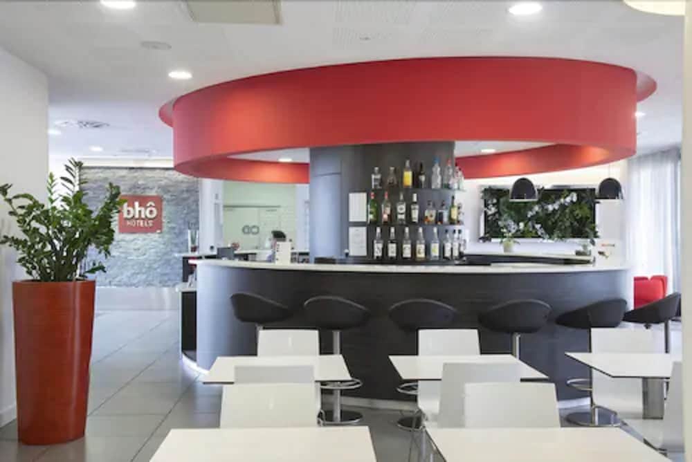 Bho Hotel 2/53