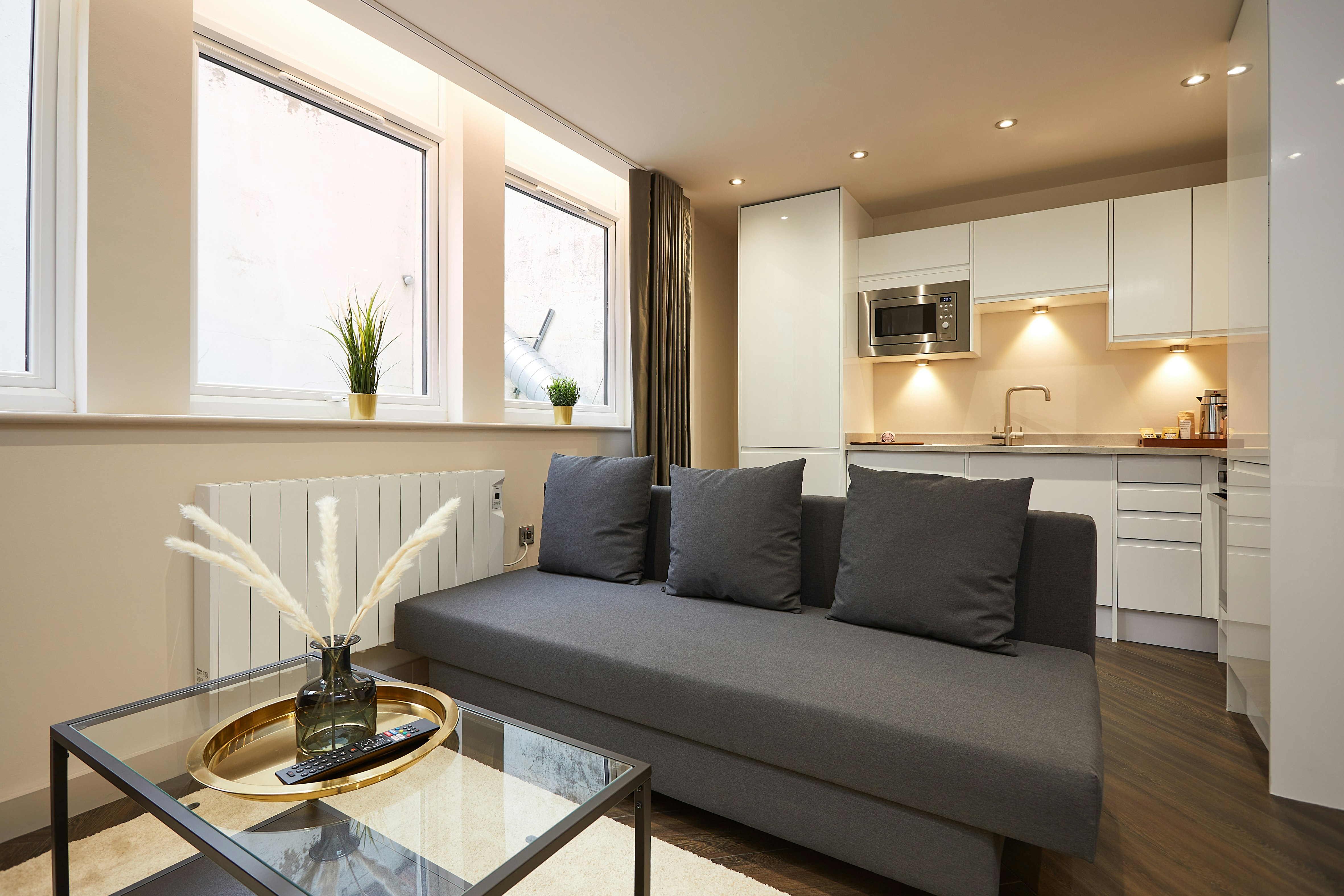 Humber Lofts Serviced Suites & Residences 18/35