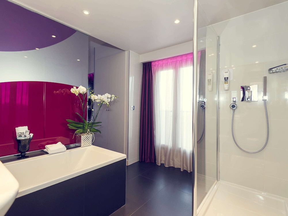 Mercure Paris Place d Italie 7/74