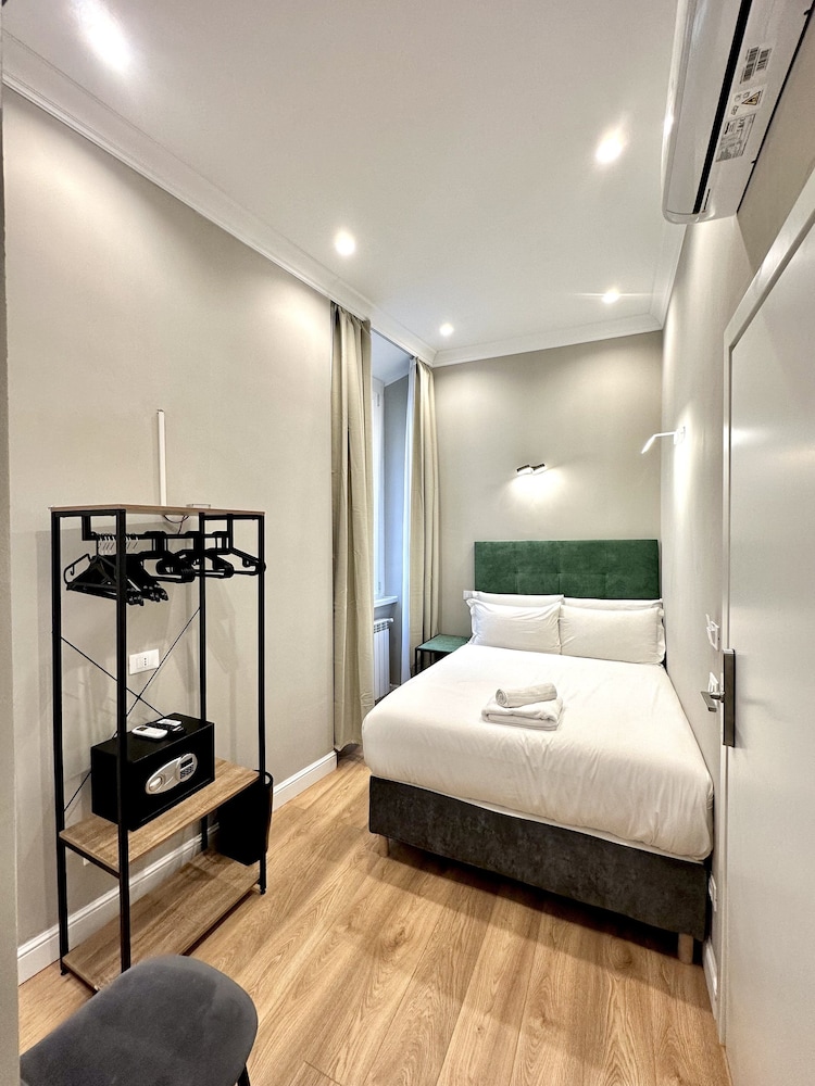 AD Suites Tritone 8/50