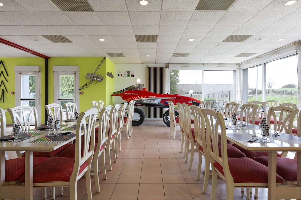Enzo Hotels Bulgneville by Kyriad Direct 39/55