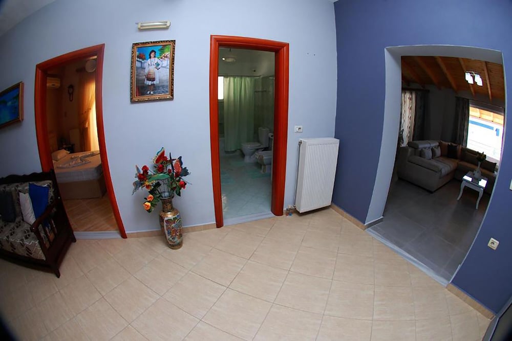 Vila Alvin 11/82