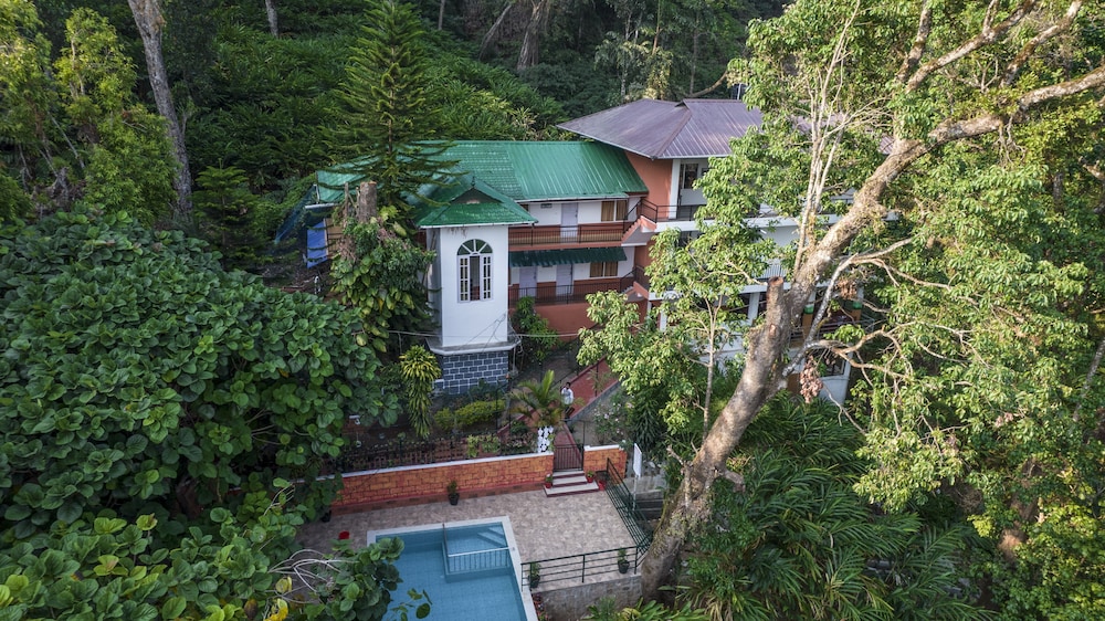 Spice Jungle Resort 53/58