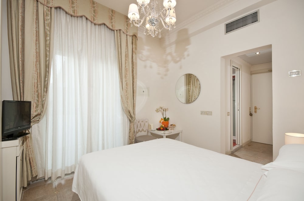 Grand Hotel Gallia 40/69