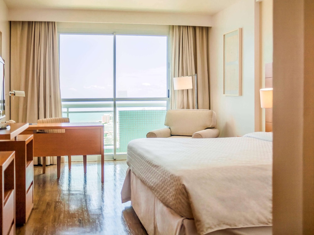 Mercure Macae Hotel 20/77