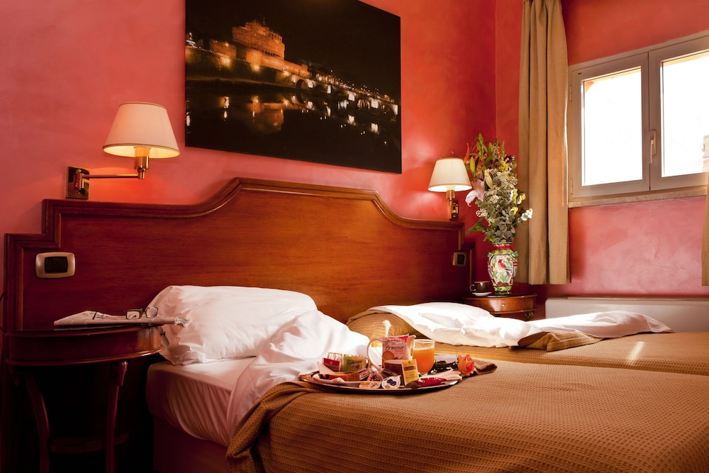 Hotel Kent Roma 55/63