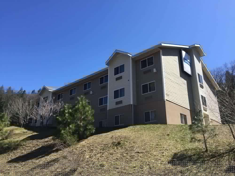 Travelodge by Wyndham Dunsmuir 1/29