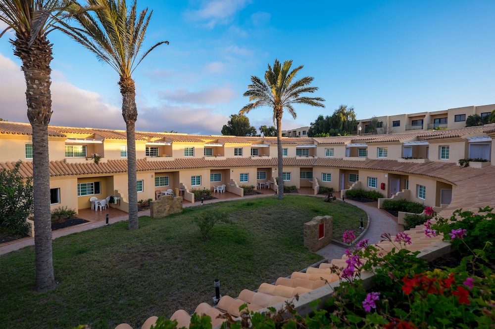 Royal Suite Hotel 26/32