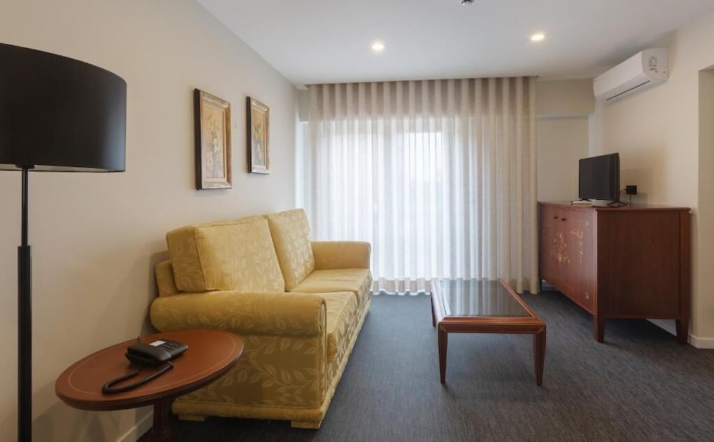 Hotel Afonso V 25/37