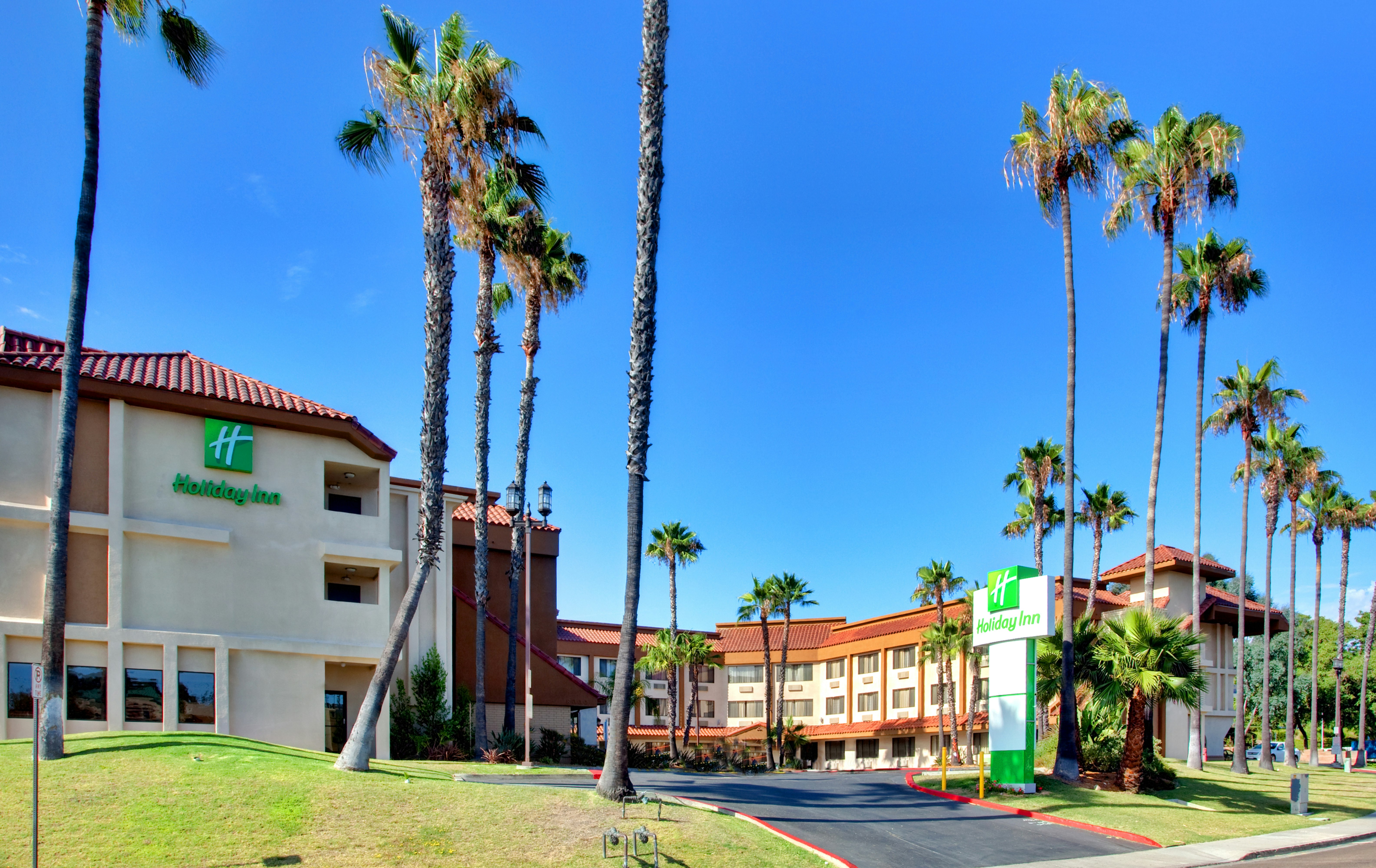 Holiday Inn Express La Mesa Near SDSU 65/72