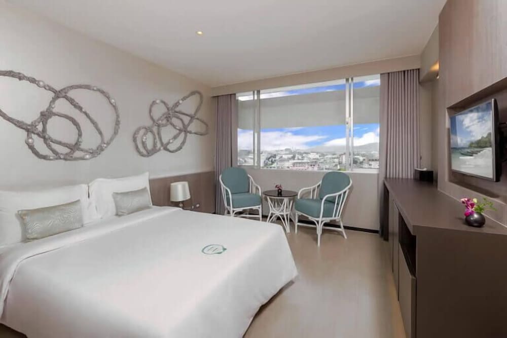 SUPERIOR, DOUBLE BED