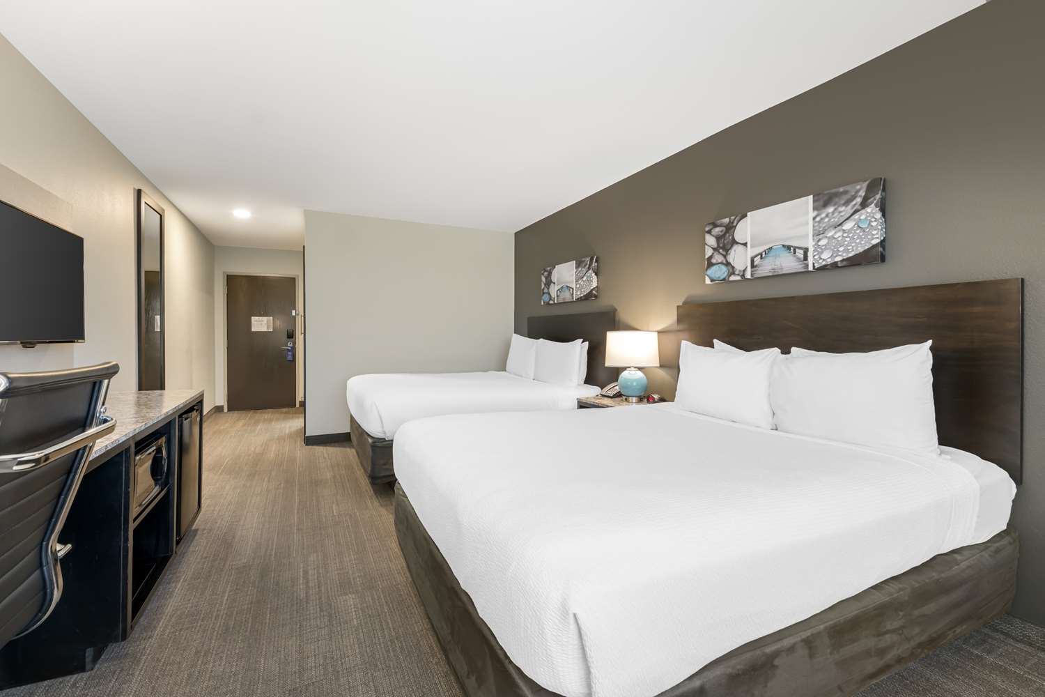 SUITE, 2 QUEEN BEDS, KITCHENETTE