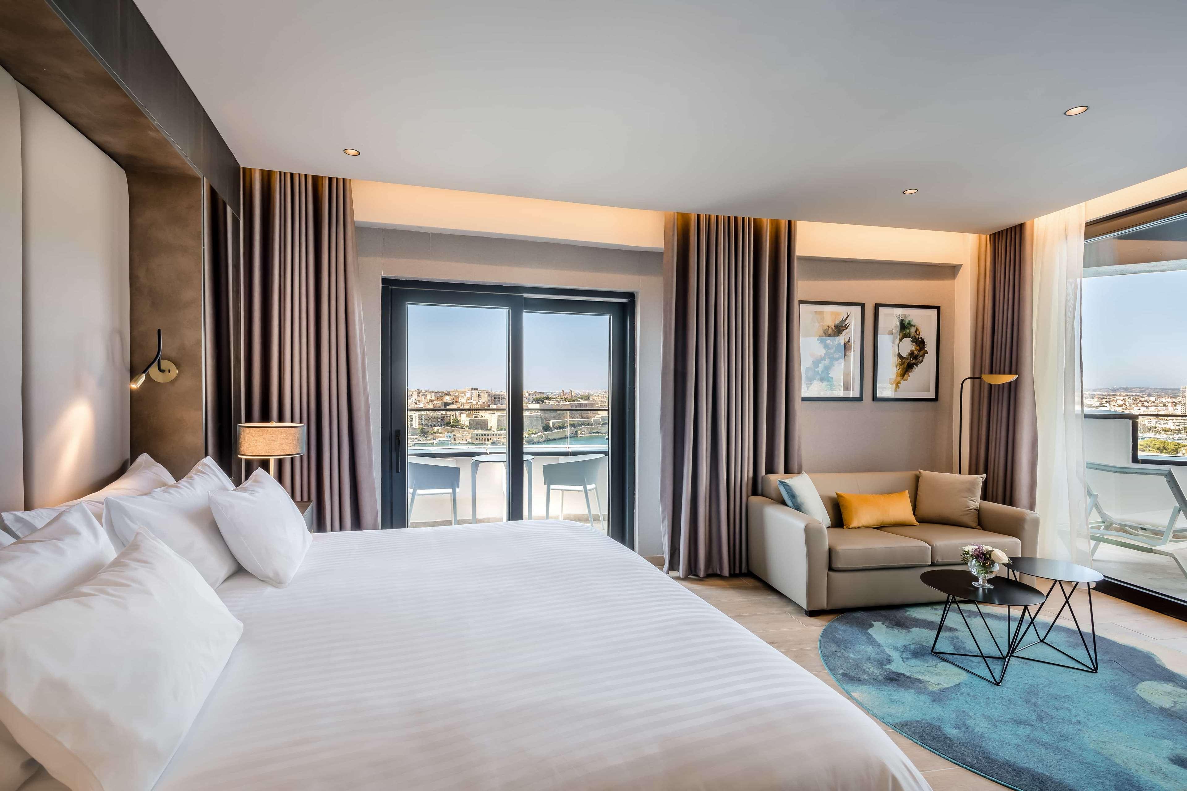 Junior Suite, Sea Front, Hot Tub, Terrace