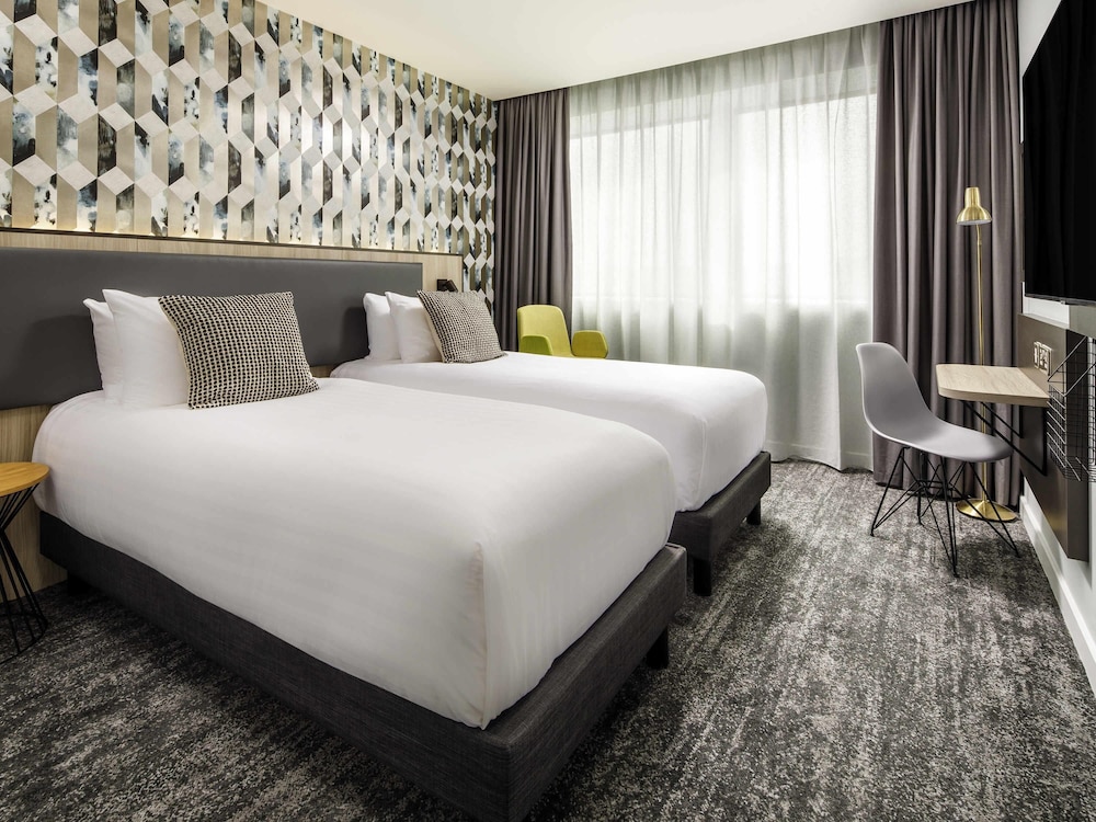 Mercure Newport 14/50