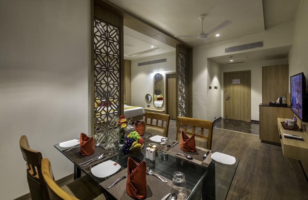 Lords Inn Somnath 43/60