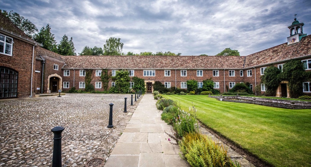 Madingley Hall 50/57