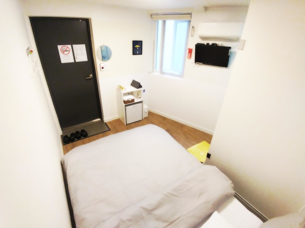 K Stay Guest House Myeongdong 1st 18/52