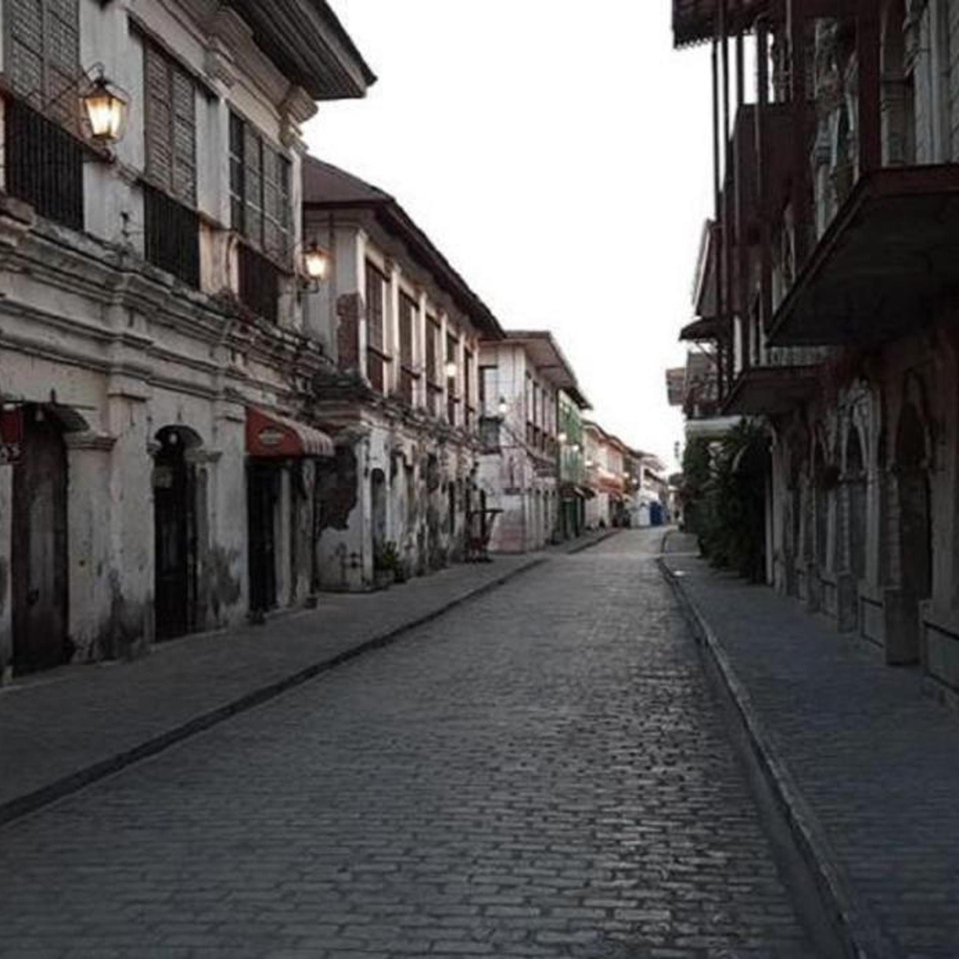 Zen Rooms Calle Crisologo Vigan 42/50