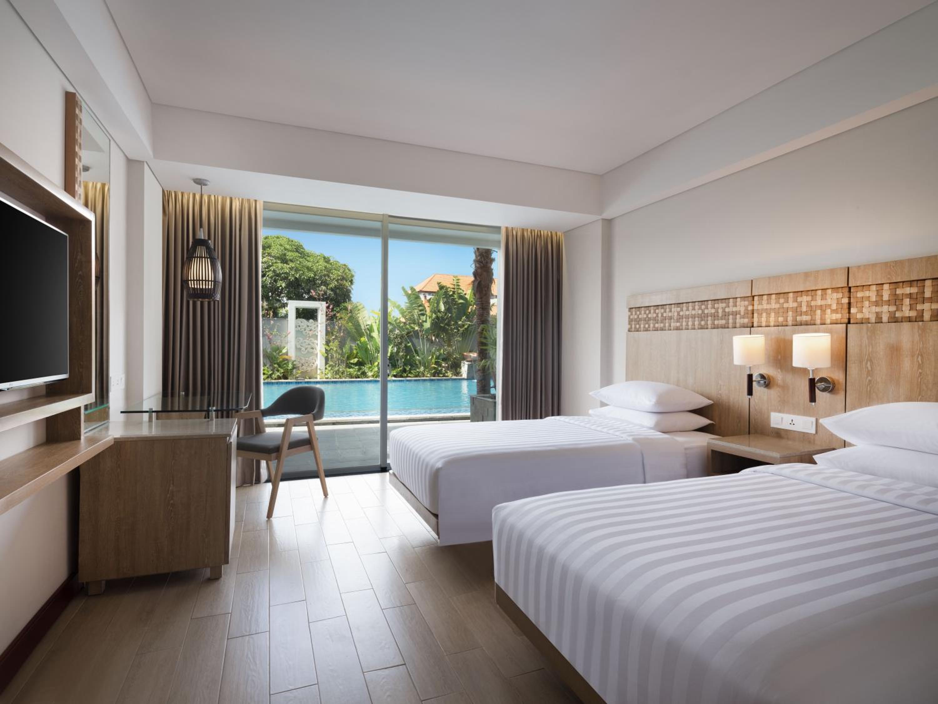 Deluxe, Twin Beds, Terrace