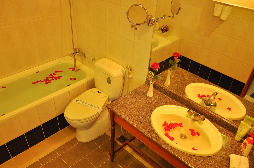 A25 Hotel - 251 Hai Ba Trung HCM 56/63
