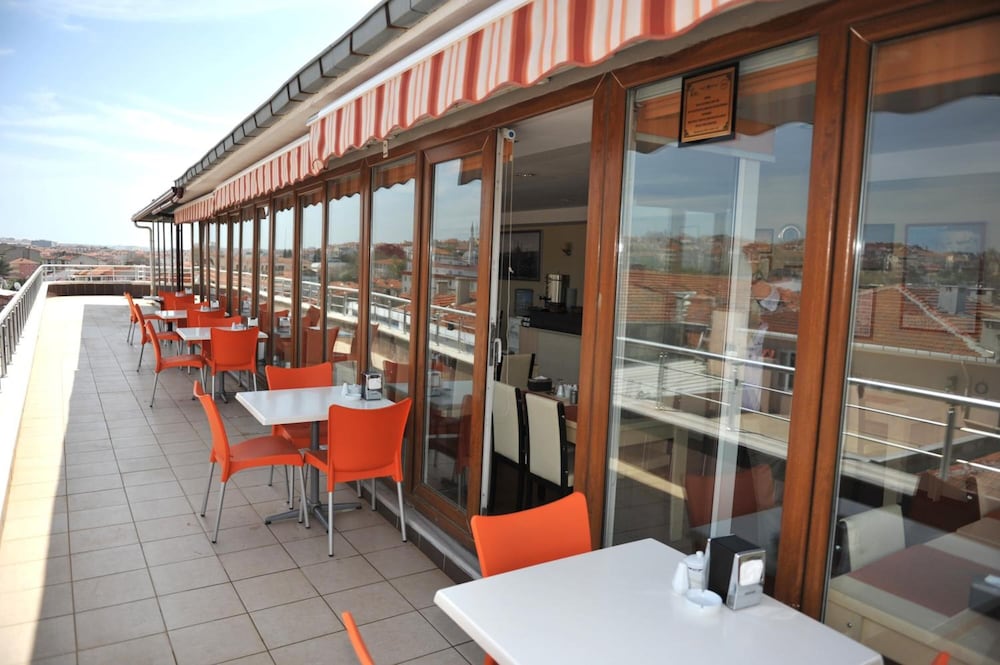 Saray Hotel 40/47