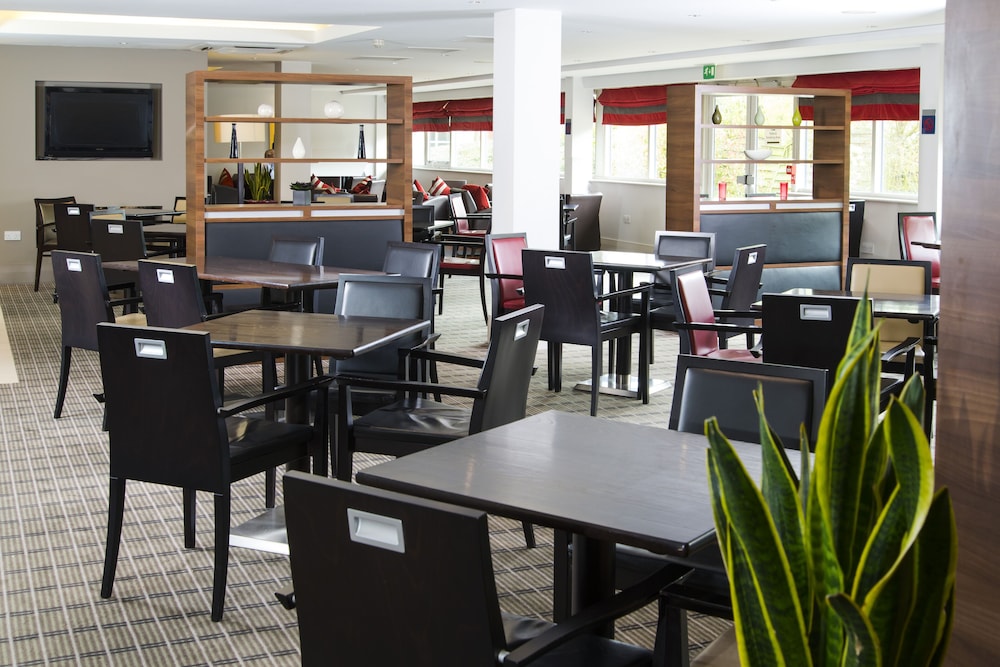 Holiday Inn Express Northampton - South, an IHG Hotel 37/64